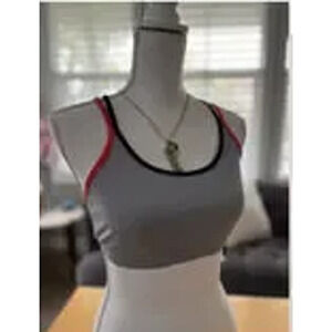 NWT Four Laps Women's Work Out Bra Size S - 1-2 DAY QUICK SHIP